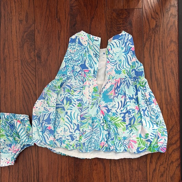 Lilly Pulitzer Floral Girls Dress Set - Picture 2 of 3